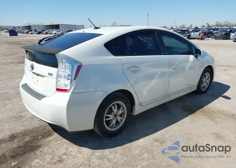 2010 Toyota Prius Ii z USA, uszkodzony, nr VIN JTDKN3DU1A0181863